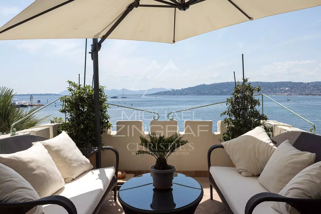 Villa in Juan les Pins-Gallice, Antibes, France 3 - 18038566