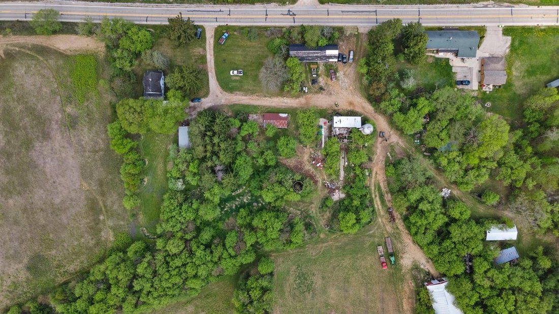 House in Hartford, Wisconsin, United States 5 - 18048090