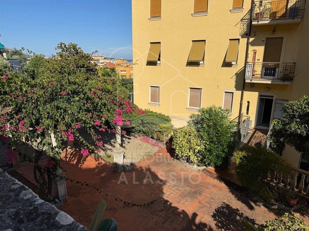 Apartment in Central Hill, Alassio, Liguria 1 - 18051645