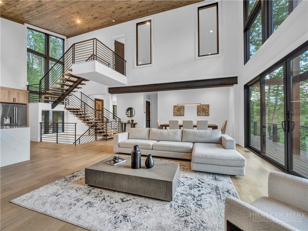 House in Elk Park, North Carolina, United States 4 - 18045098