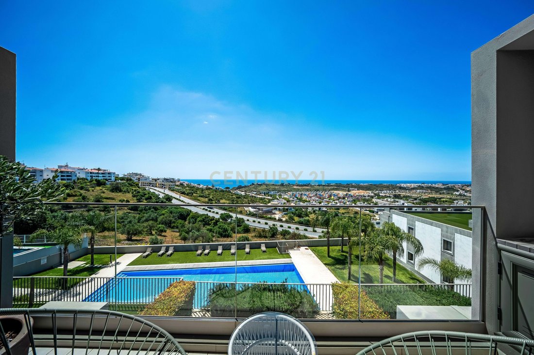 Apartment in Olhos de Agua, Algarve, Portugal 1 - 18041336