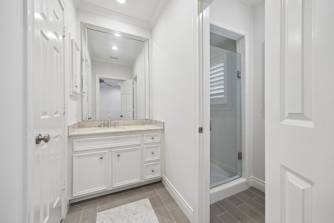 House in Houston, Texas, United States 4 - 18045633