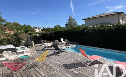 House in Oudon, Pays de la Loire, France 1