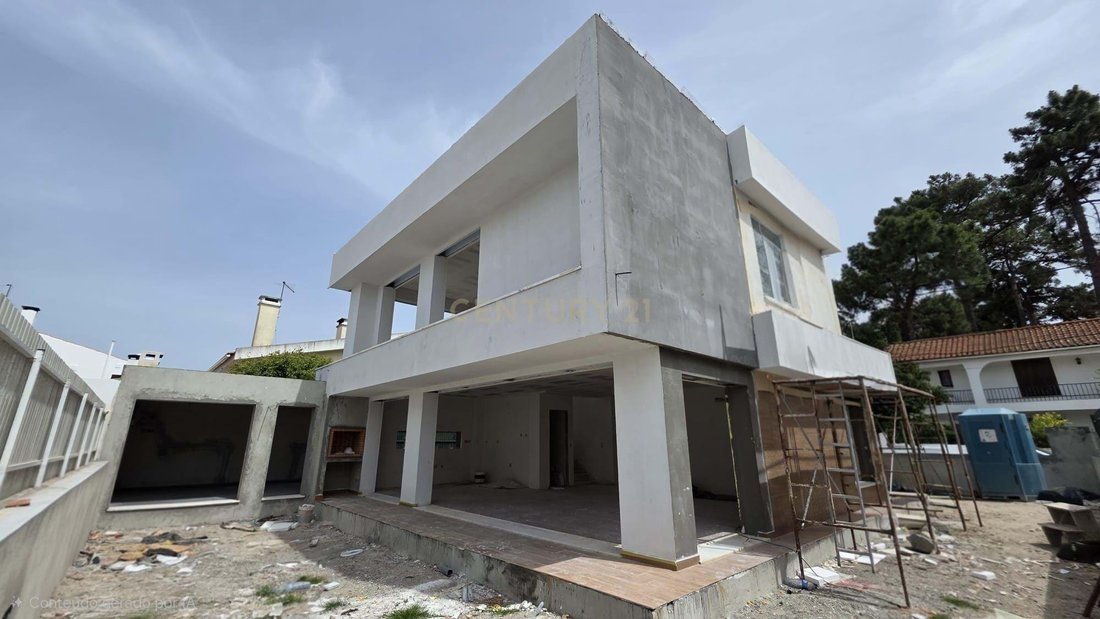 Villa in Aroeira, Charneca de Caparica e Sobreda, Portugal 2 - 18037962