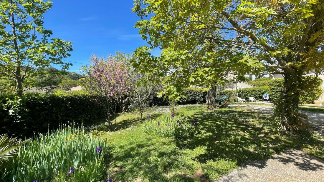 Villa in Les Logissons, Venelles, France 2 - 18047050
