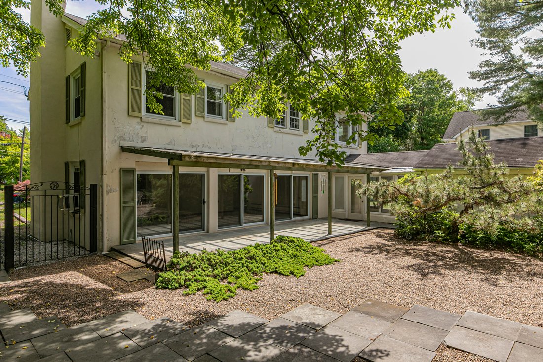House in Lawrence Township, New Jersey, United States 3 - 18039293
