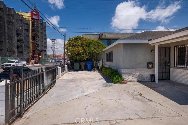 Gardena, California, United States 3 - 18010327
