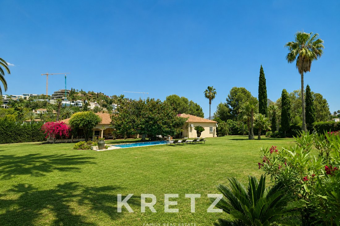 House in La Quinta, Benahavis, Andalusia 2 - 18038622