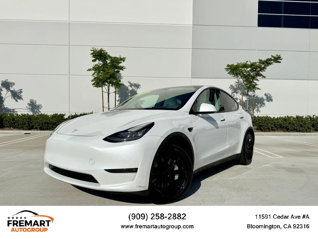 Suv in Bloomington, CA, United States 1 - 18045782