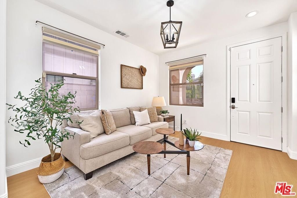 House in Los Angeles, California, United States 4 - 18049847