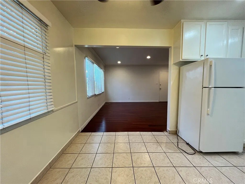 Los Angeles, California, United States 5 - 18044454
