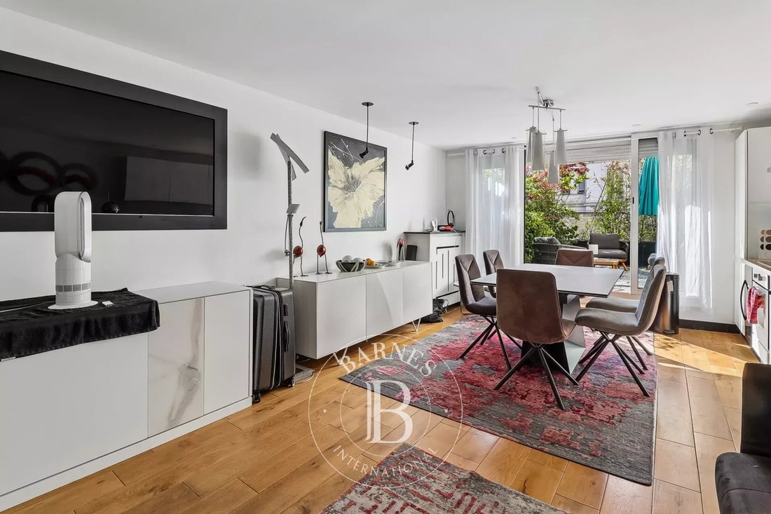 Apartment in Chaillot, Paris 16e Arrondissement, Paris 4 - 18038222