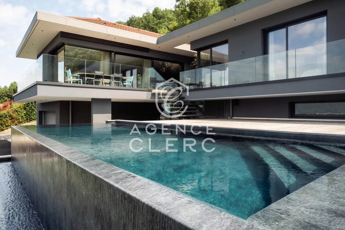 Villa in Veyrier-du-Lac, Auvergne-Rhône-Alpes, France 5 - 16701016