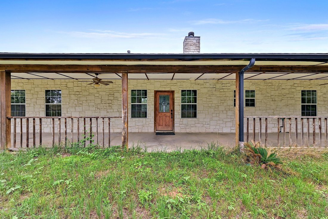 House in Davilla, Texas, United States 2 - 18041457