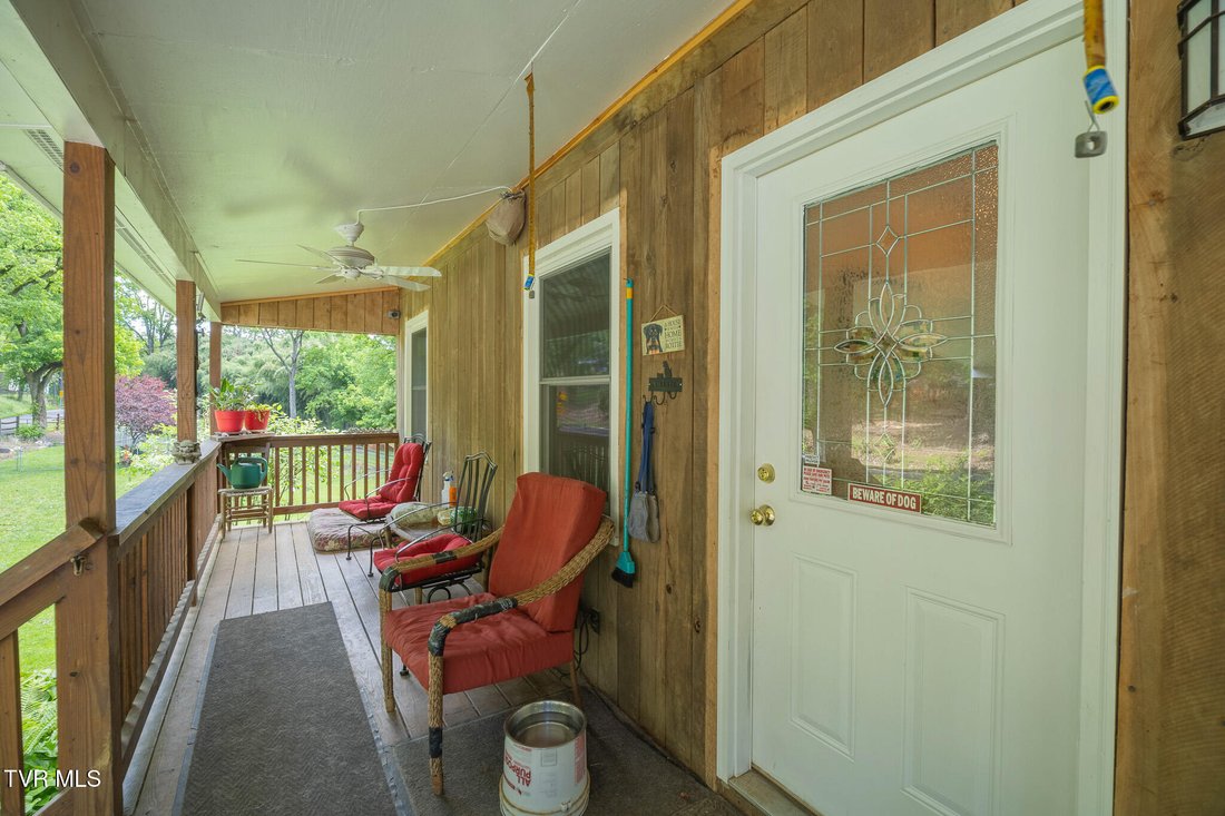 House in Abingdon, Virginia, United States 3 - 18040806