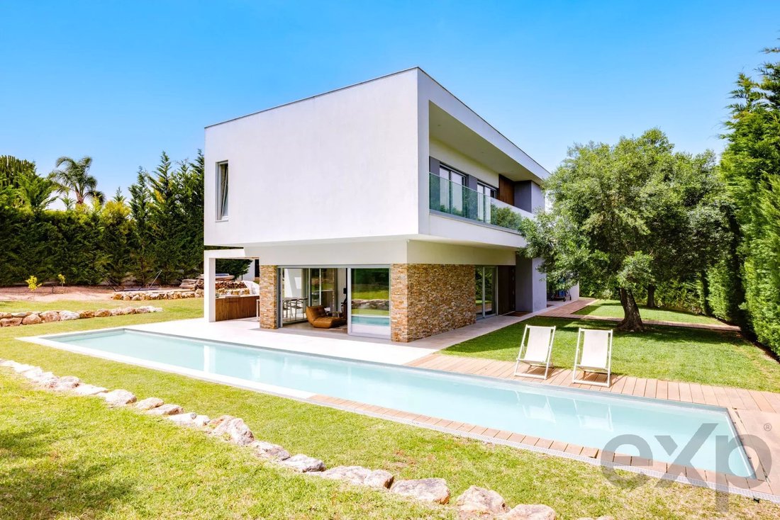 Villa in Sao Goncalo de Lagos, Algarve, Portugal 1 - 18038379
