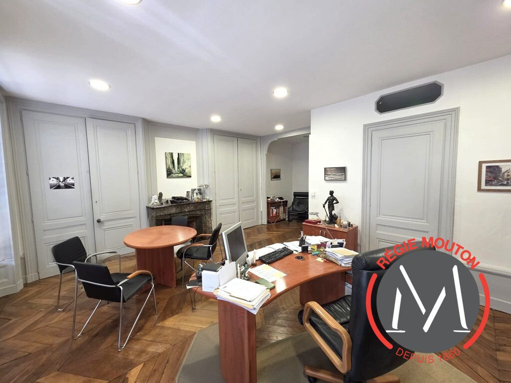 Apartment in Perralière, Lyon, Auvergne-Rhône-Alpes 2 - 18043566