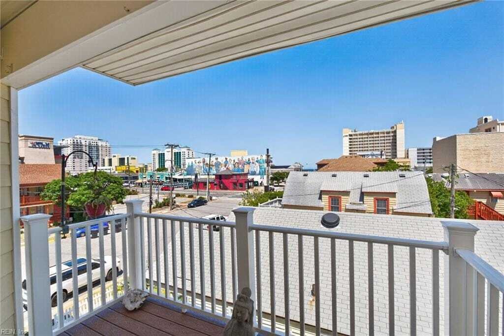 Condo in Virginia Beach, Virginia, United States 1 - 18037688