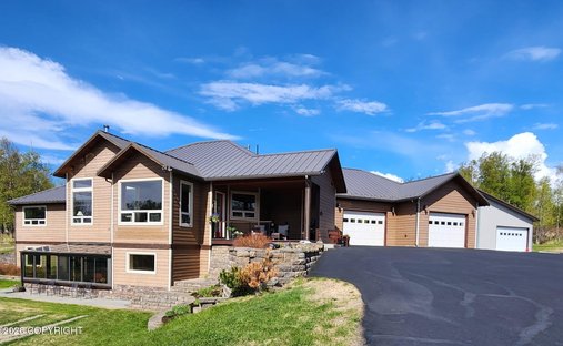 House in Palmer, Alaska, United States 1