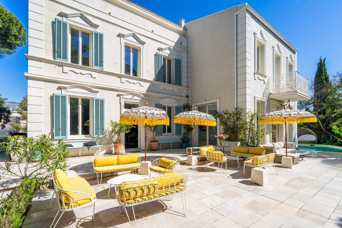House in Toulon, Provence-Alpes-Côte d'Azur, France 2 - 18039924