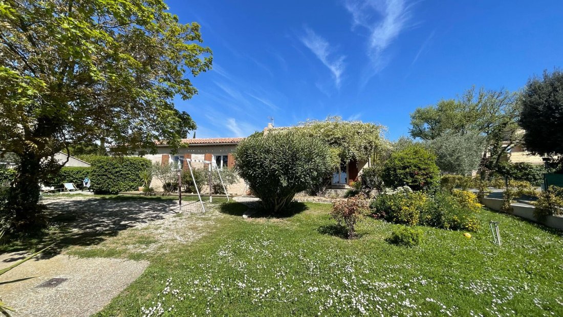 Villa in Les Logissons, Venelles, France 1 - 18047050