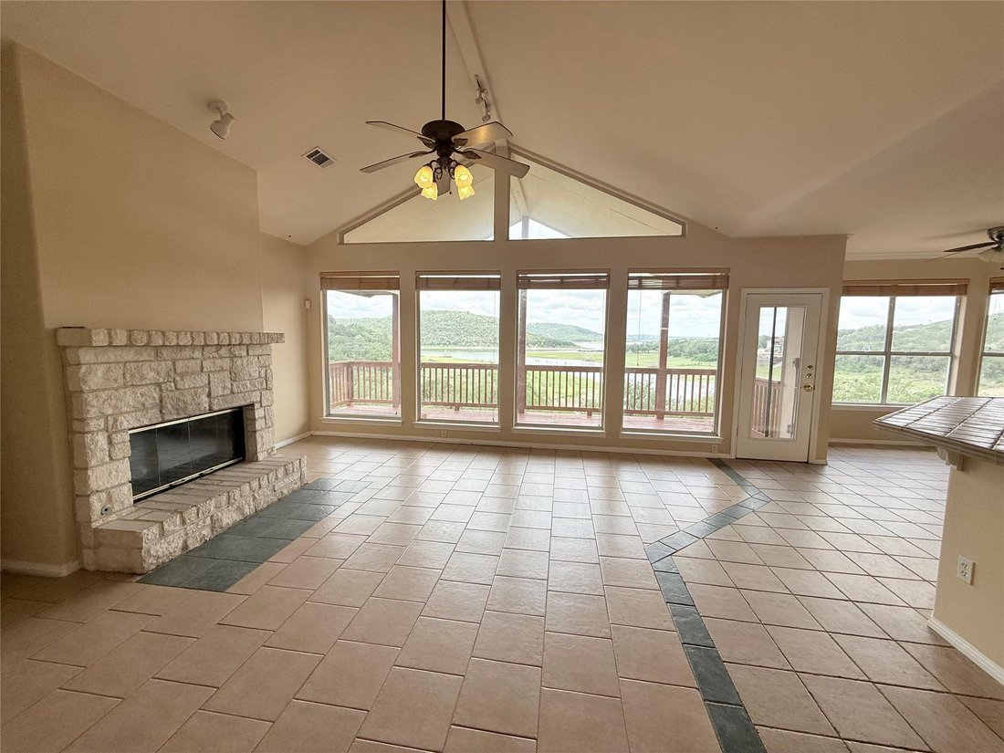 House in Austin, Texas, United States 5 - 16589605