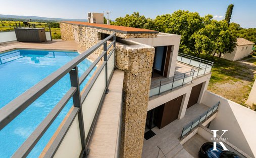 Villa in Arrondissement of Montpellier, Occitania, France 1