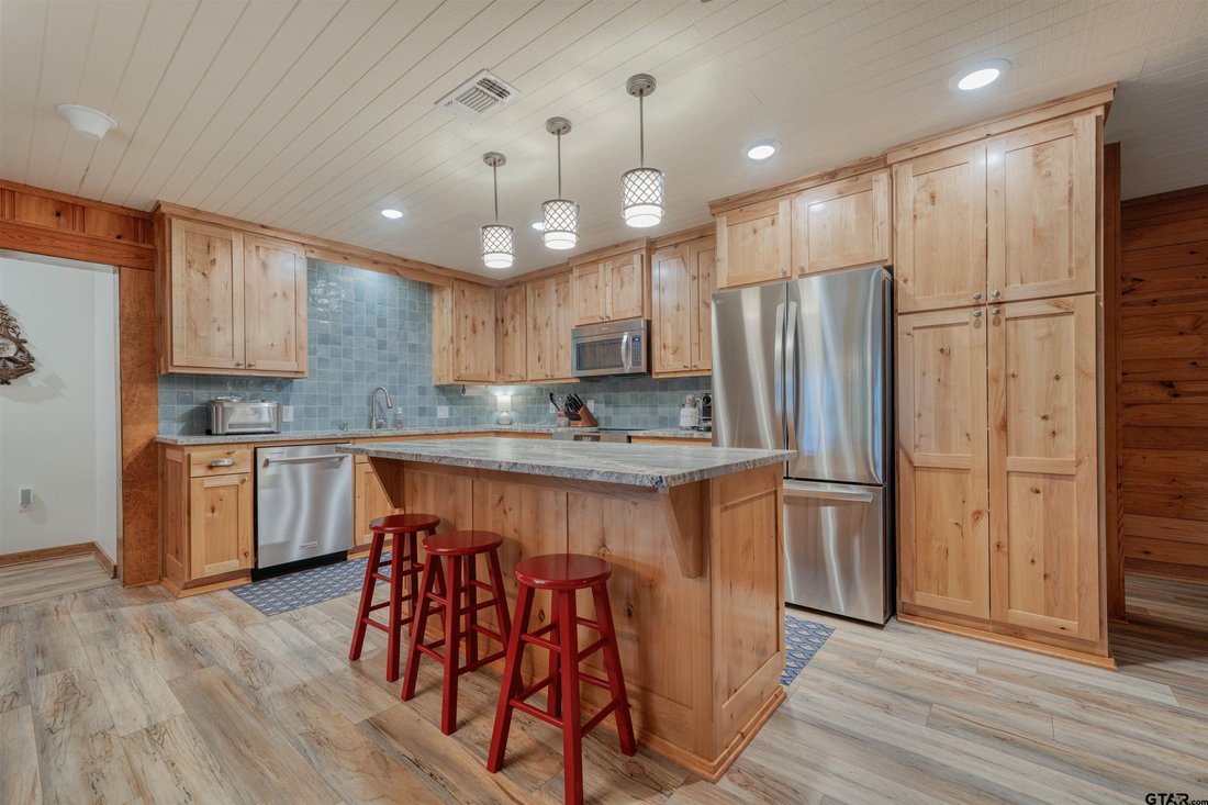 House in Pittsburg, Texas, United States 4 - 18046949