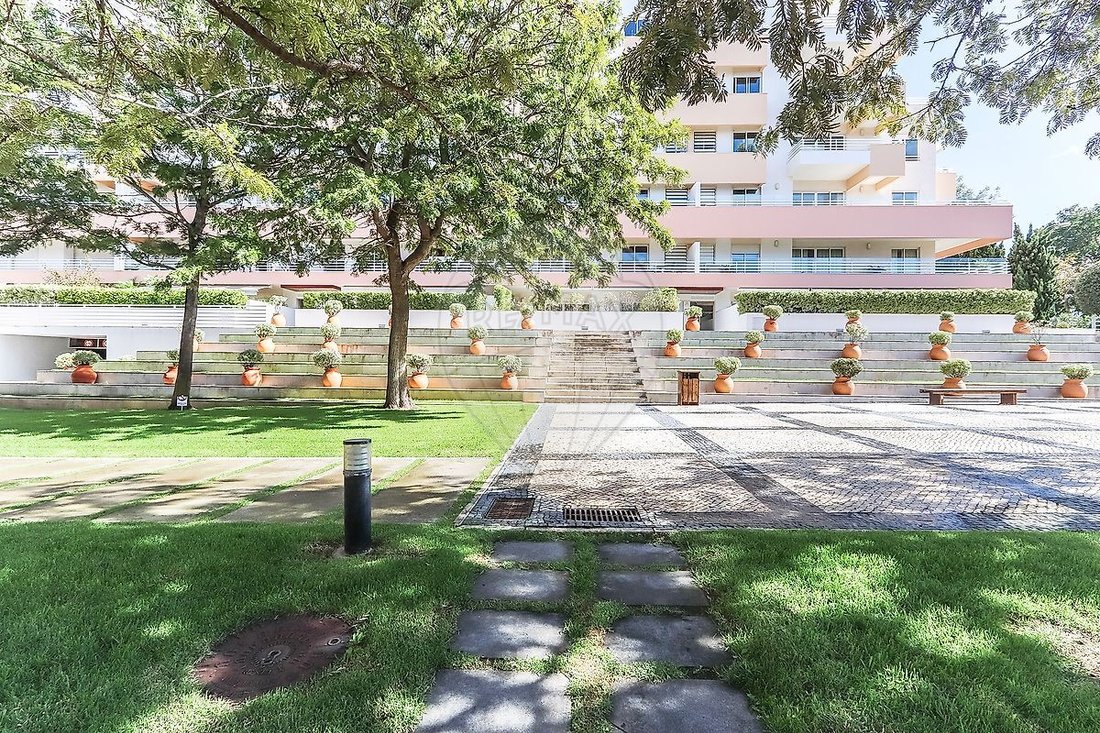 Apartment in Carcavelos e Parede, Lisbon, Portugal 4 - 18038110