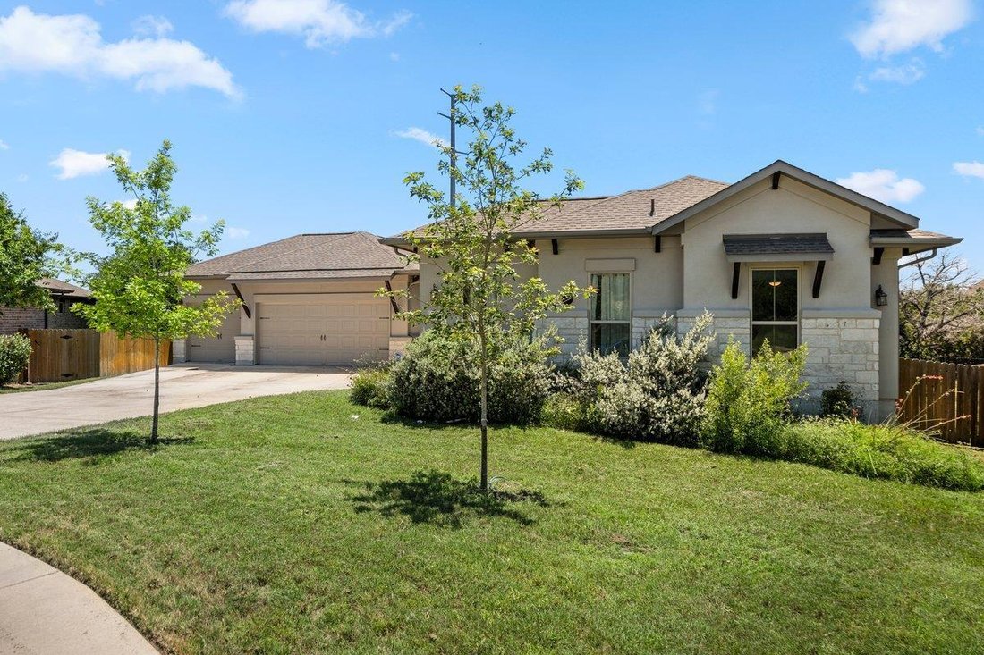 House in Lago Vista, Texas, United States 3 - 18041439