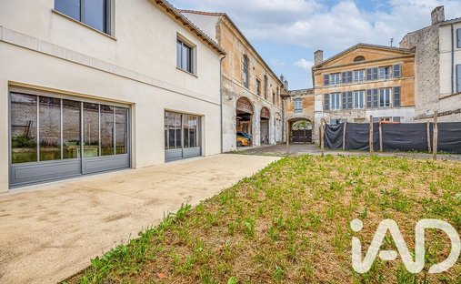 Casa a Niort, Nuova Aquitania, Francia 1