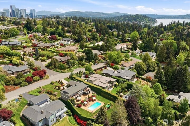 House in Bellevue, Washington, United States 2 - 18052618