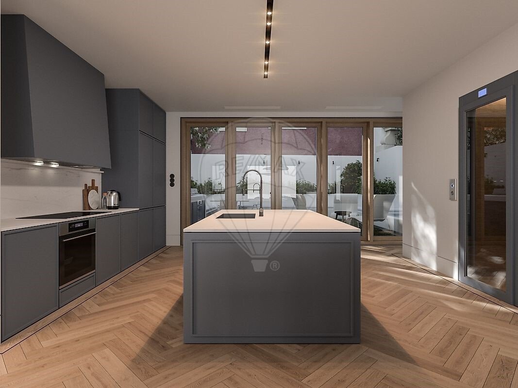 Apartment in Santo Antonio, Lisbon, Portugal 5 - 18038633
