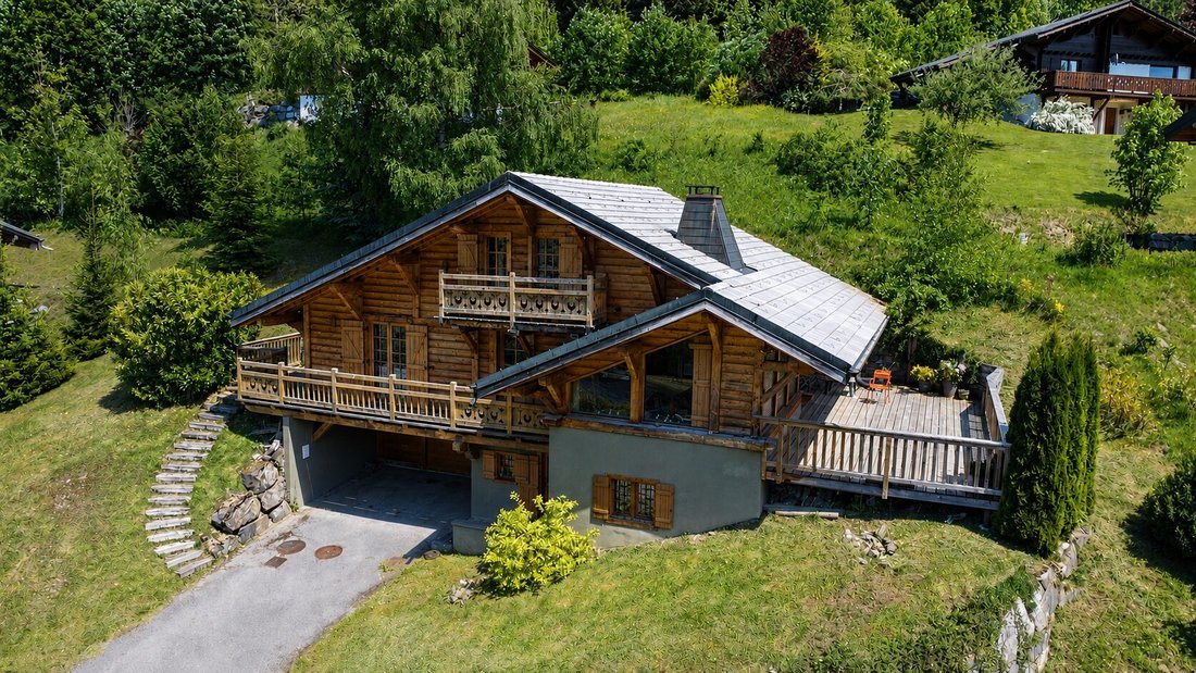 House in Les Gets, Auvergne-Rhône-Alpes, France 1 - 17933838