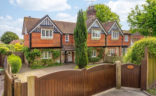 House in Forest Row, England 1