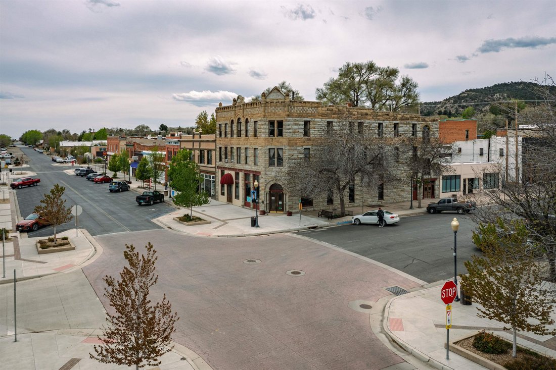 Raton, New Mexico, United States 2 - 18051922
