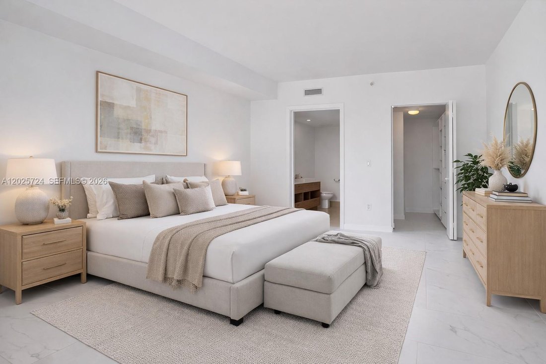 Condo in Miami, Florida, United States 2 - 18041419