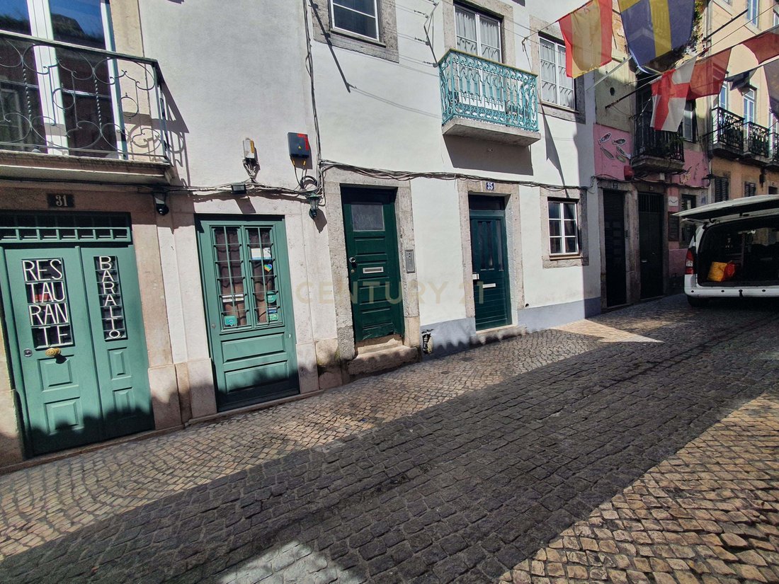 House in Misericordia, Lisbon, Portugal 2 - 18041092