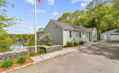 House in Barnstable, Massachusetts, United States 1