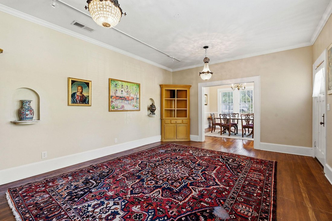House in Lockhart, Texas, United States 5 - 18048365