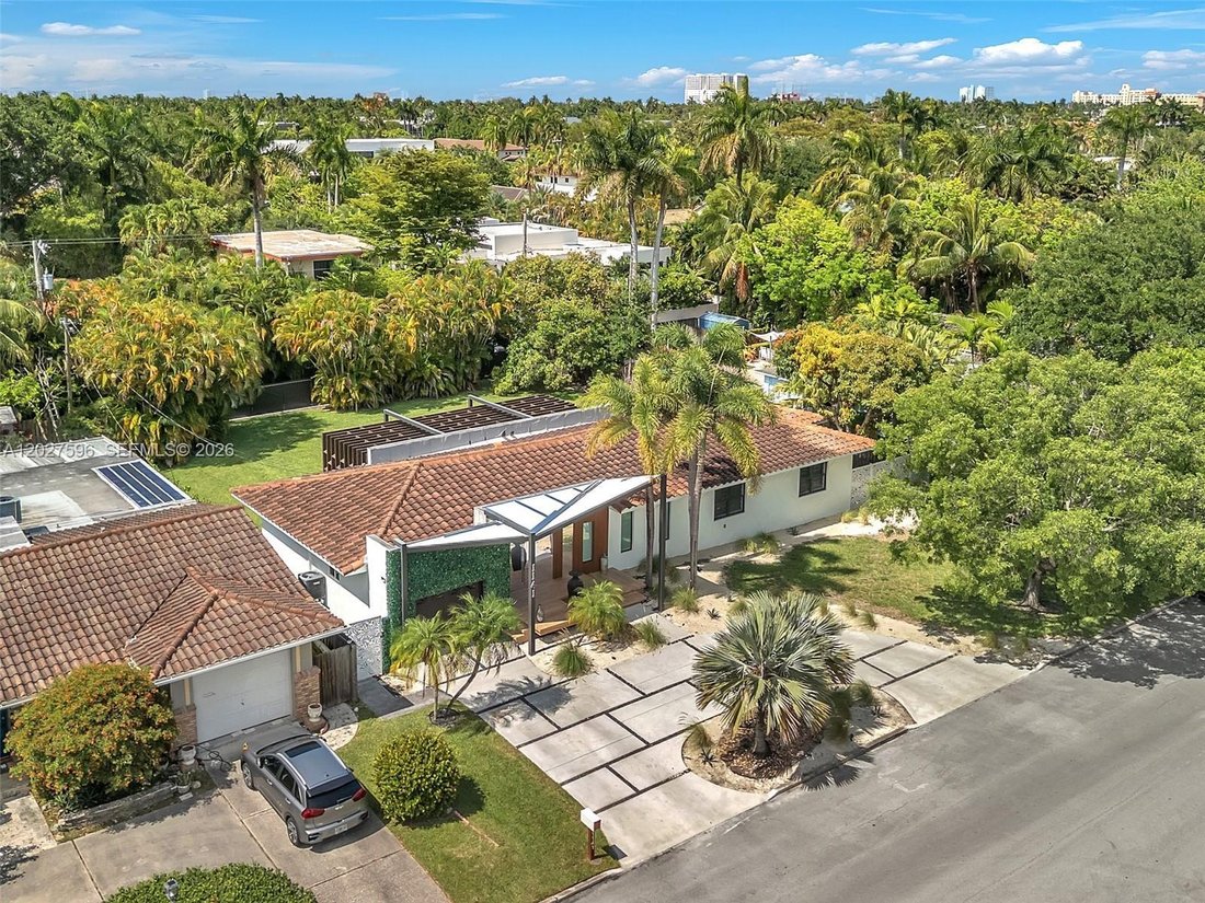 House in Hollywood, Florida, United States 2 - 18041407