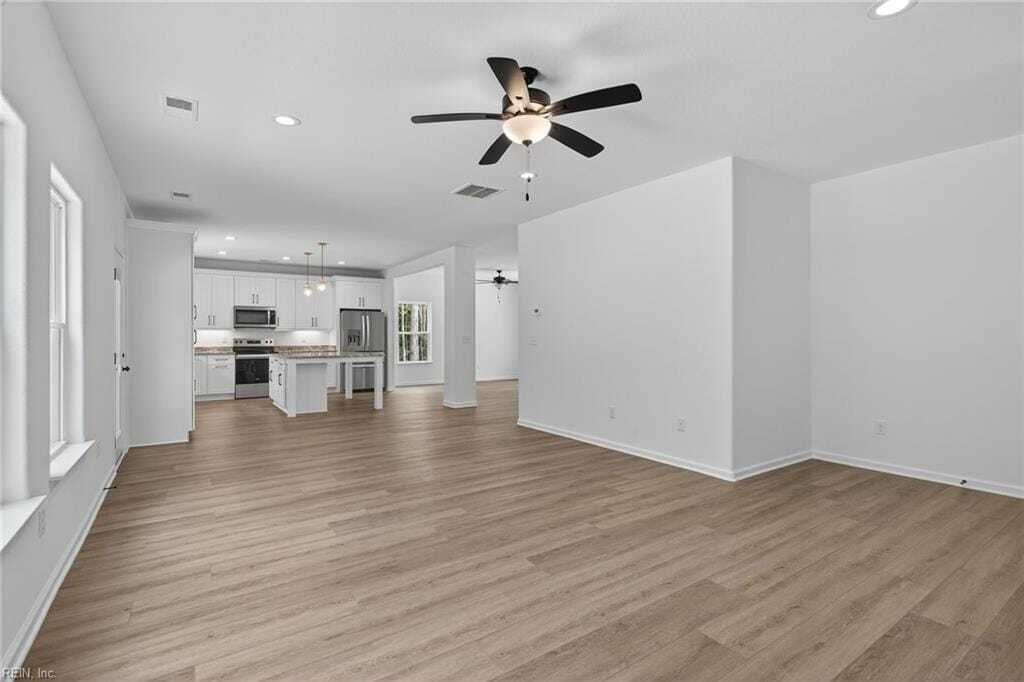 House in Suffolk, Virginia, United States 4 - 18037609