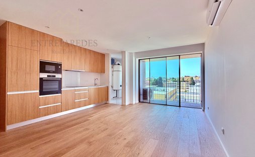 Apartment in Matosinhos e Leca da Palmeira, Porto District, Portugal 1