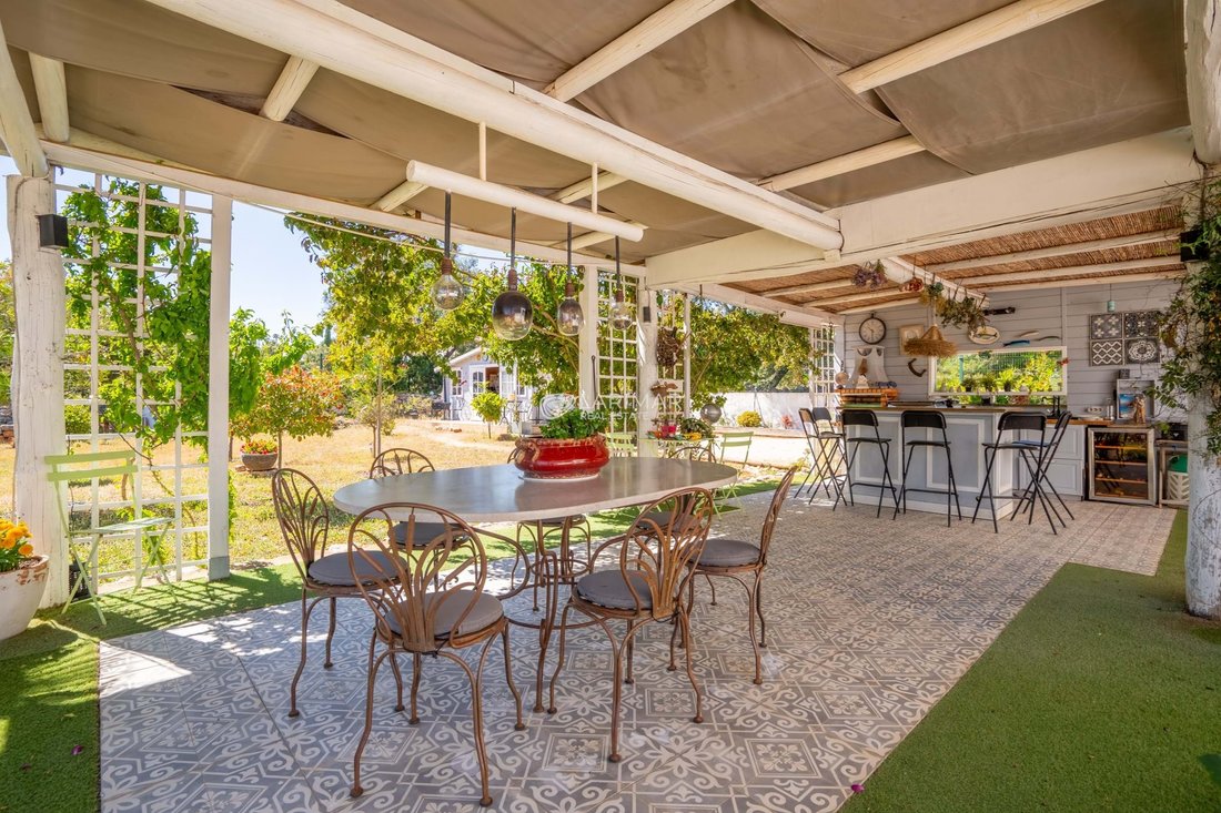 Villa in Loule (Sao Clemente), Algarve, Portugal 3 - 18039236