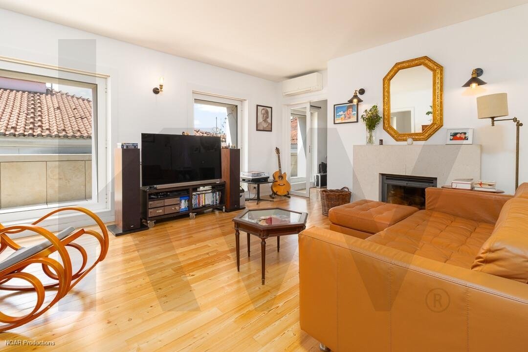 Apartment in Misericordia, Lisbon, Portugal 3 - 18045563