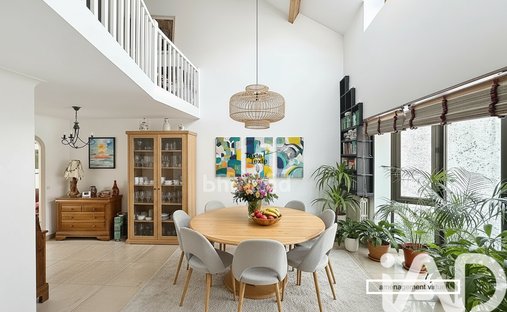 House in Fontenay-sous-Bois, Ile-de-France, France 1