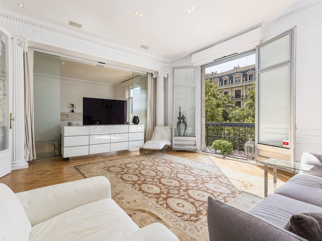 Apartment in Sarrià-Sant Gervasi, Barcelona, Spain 4 - 16084228