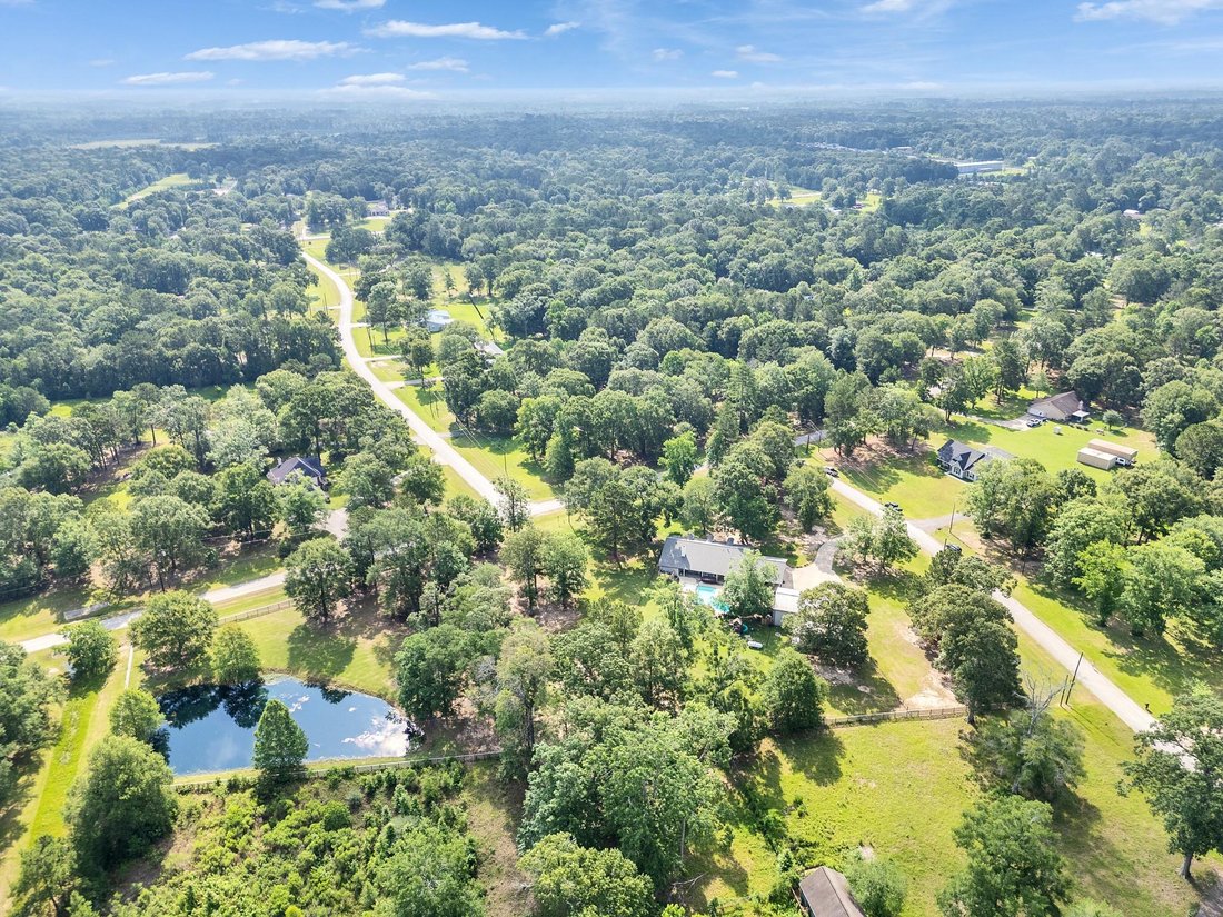 House in Cleveland, Texas, United States 5 - 18044186