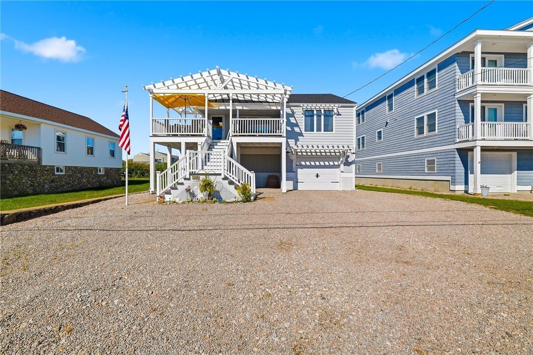 Andere in Westerly, Rhode Island, Vereinigte Staaten 1 - 18046739
