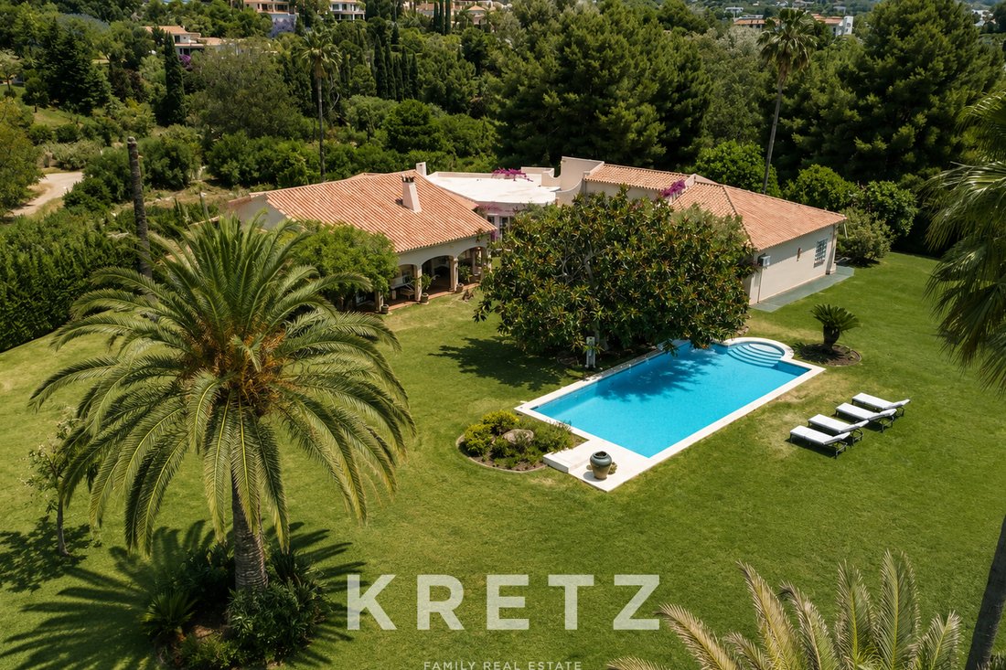 House in La Quinta, Benahavis, Andalusia 1 - 18038622
